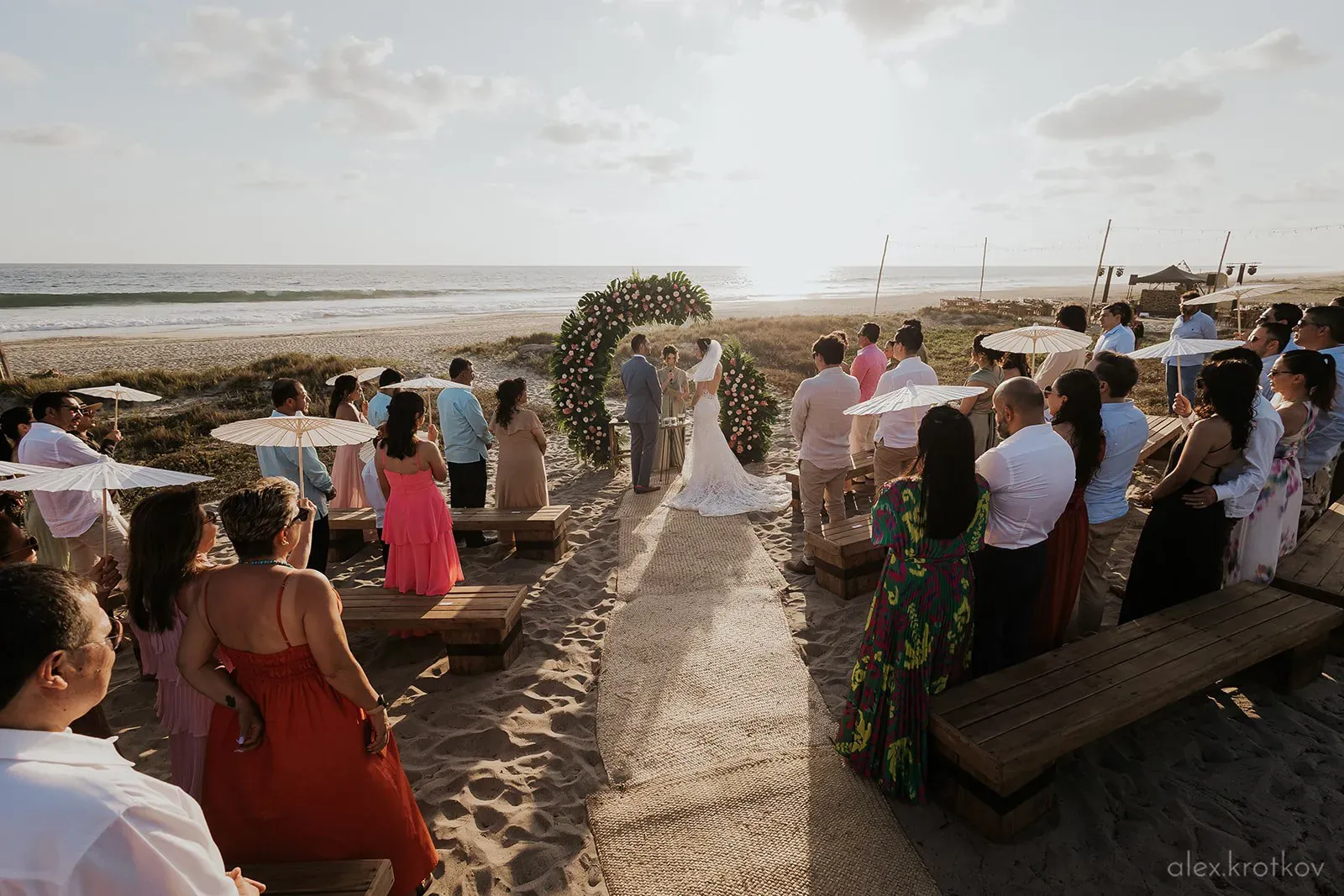 Weeding ceremony in front of the beach