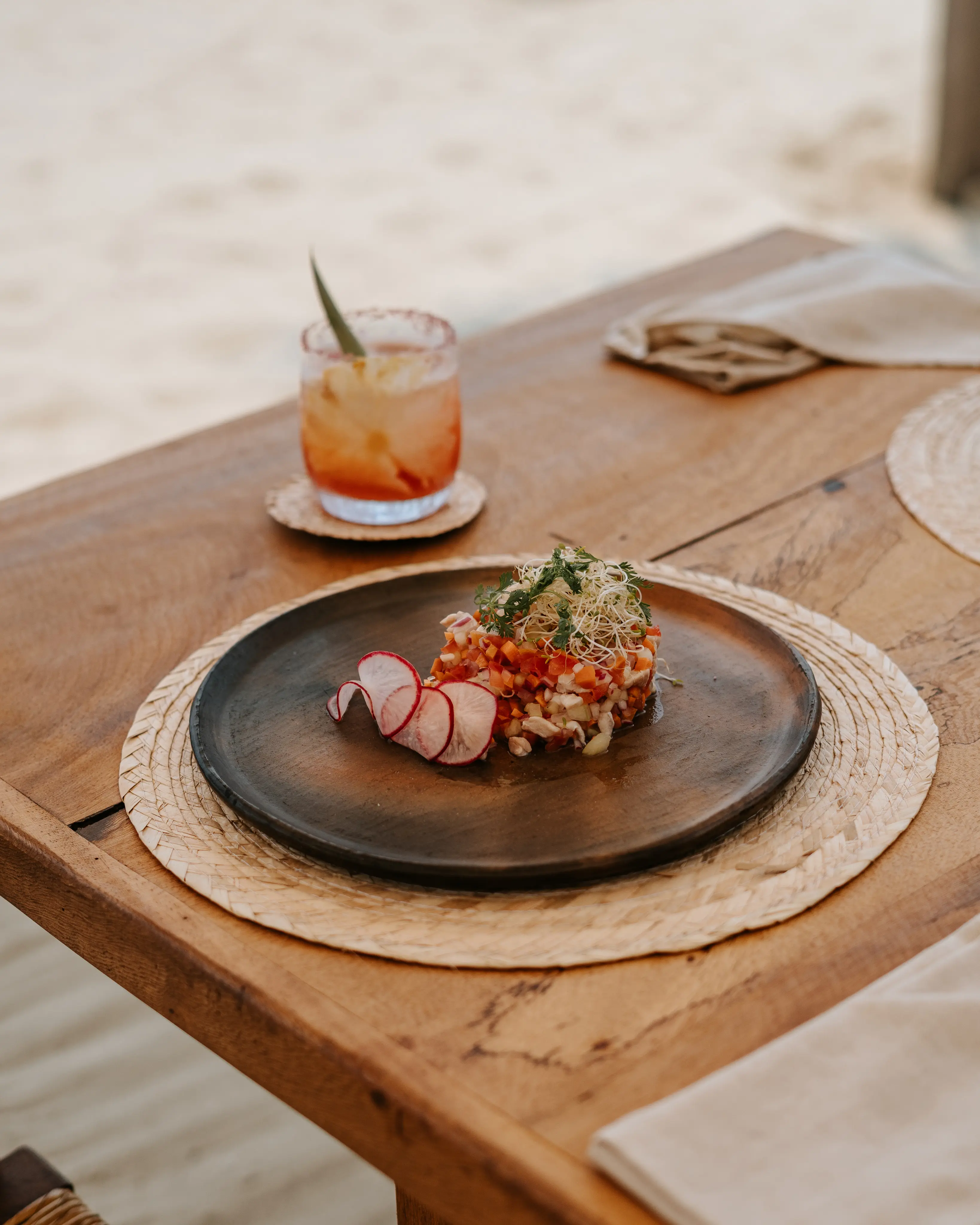 restaurant plate with food